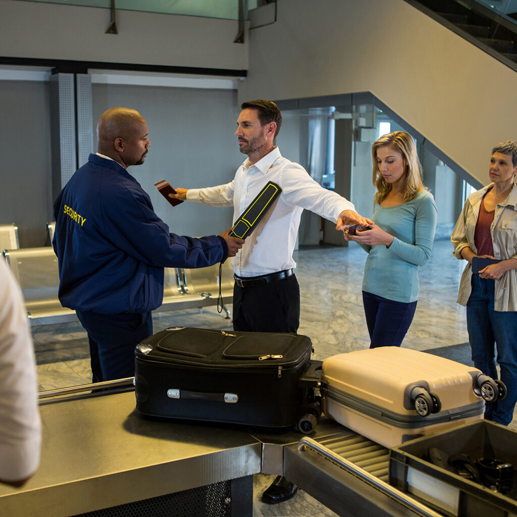 Modul 3 – part  “Manual search of persons and baggage”