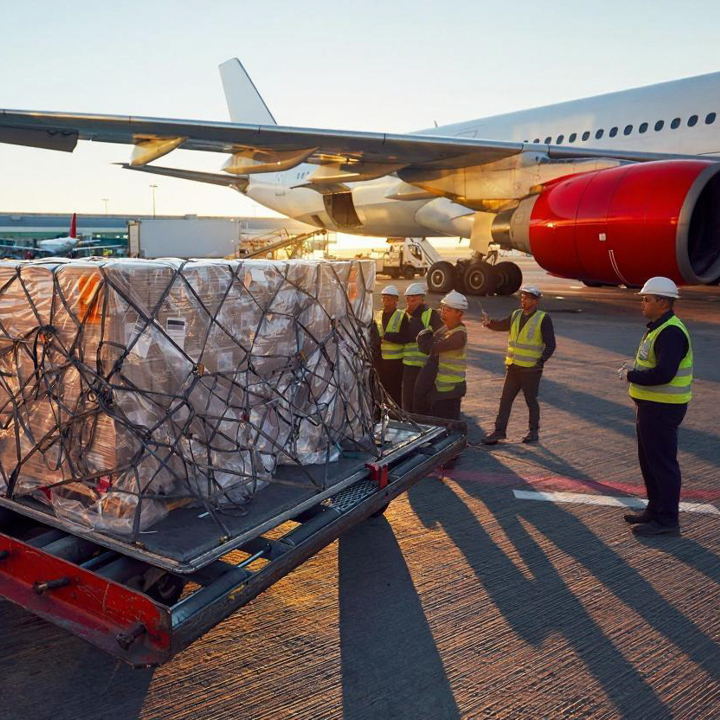 Safe transport of dangerous goods by air for freight forwarders – initial training